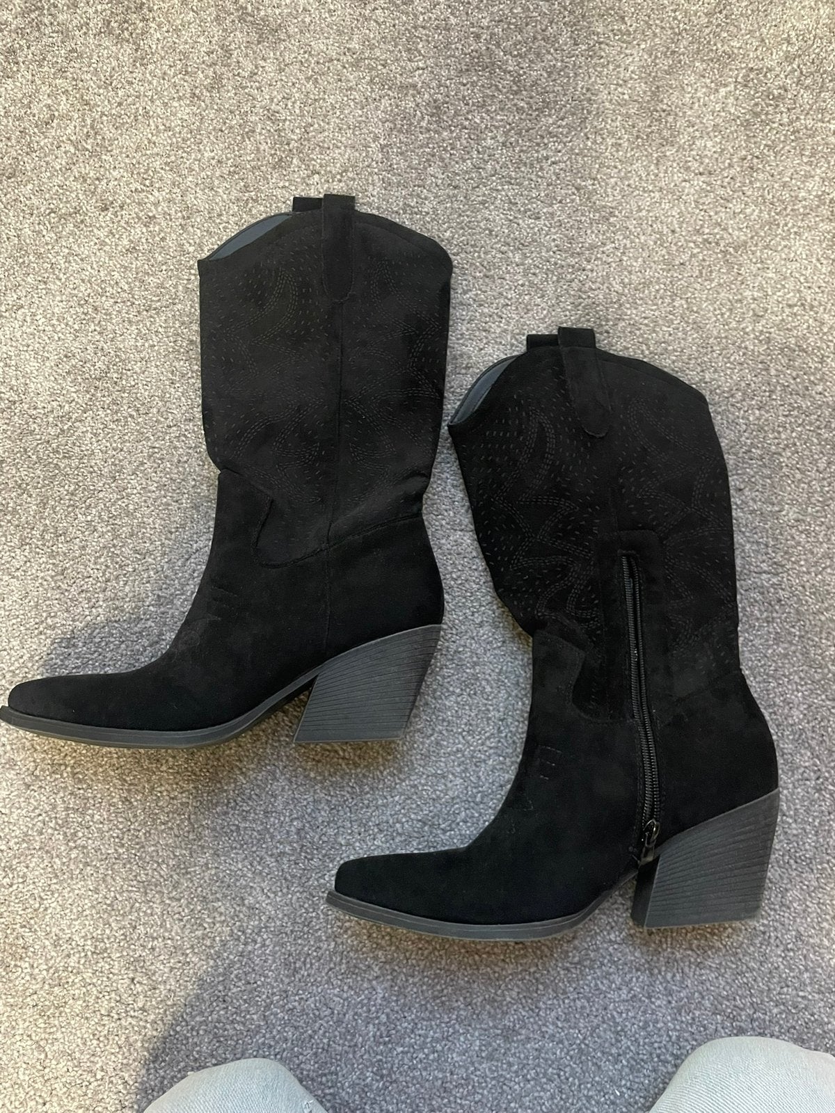 Cowboy laarsjes, Kleding | Dames, Schoenen, Hoge laarzen, Zwart, Ophalen of Verzenden, Zo goed als nieuw