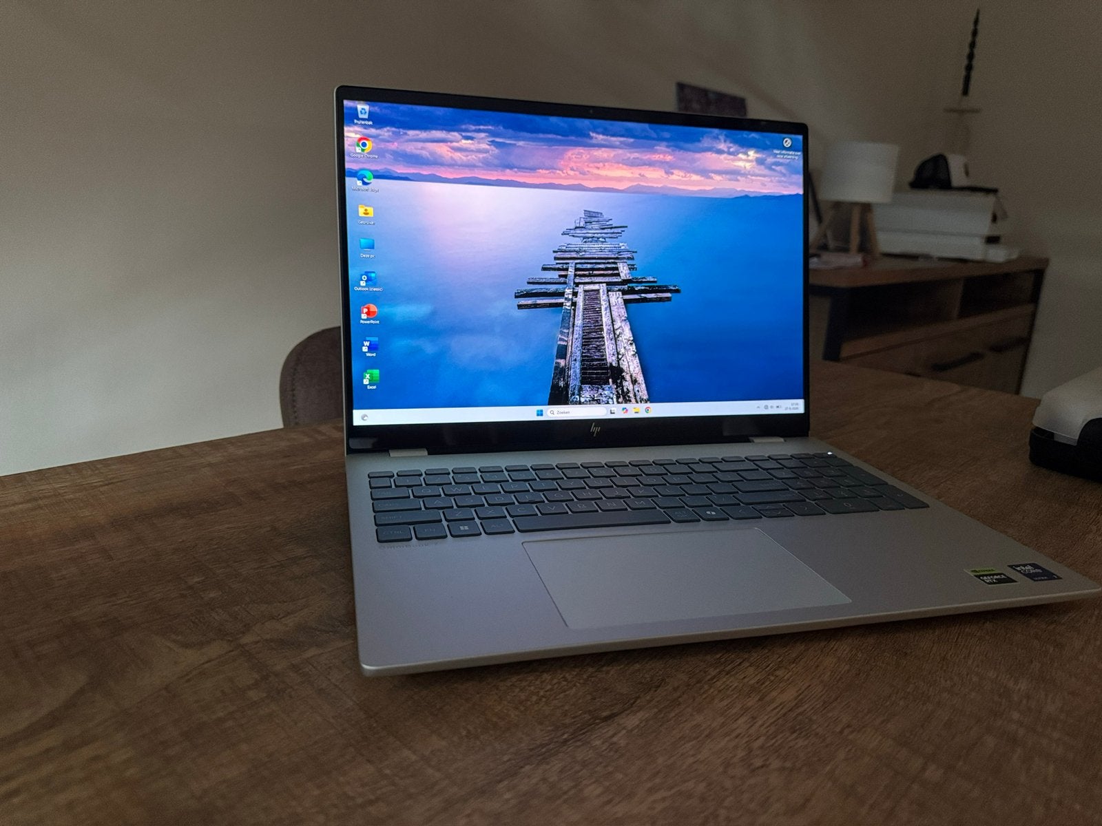 HP Omnibook 7 16-ay0615nd, 2 tot 3 Ghz, Ophalen of Verzenden, Zo goed als nieuw, Met videokaart