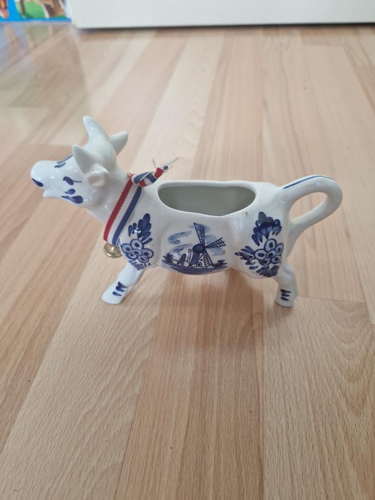 Delfts Blauw Koe Beeldje met Windmolen Decoratie, Antiek en Kunst, Ophalen of Verzenden