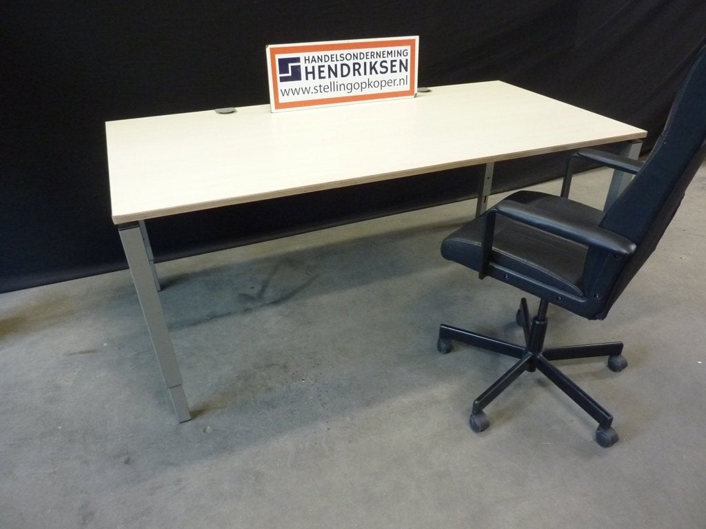 Gebruikt degelijk bureau / werktafel / tafel 180x90cm, Ophalen, 90 cm, Gebruikt, Scandinavisch