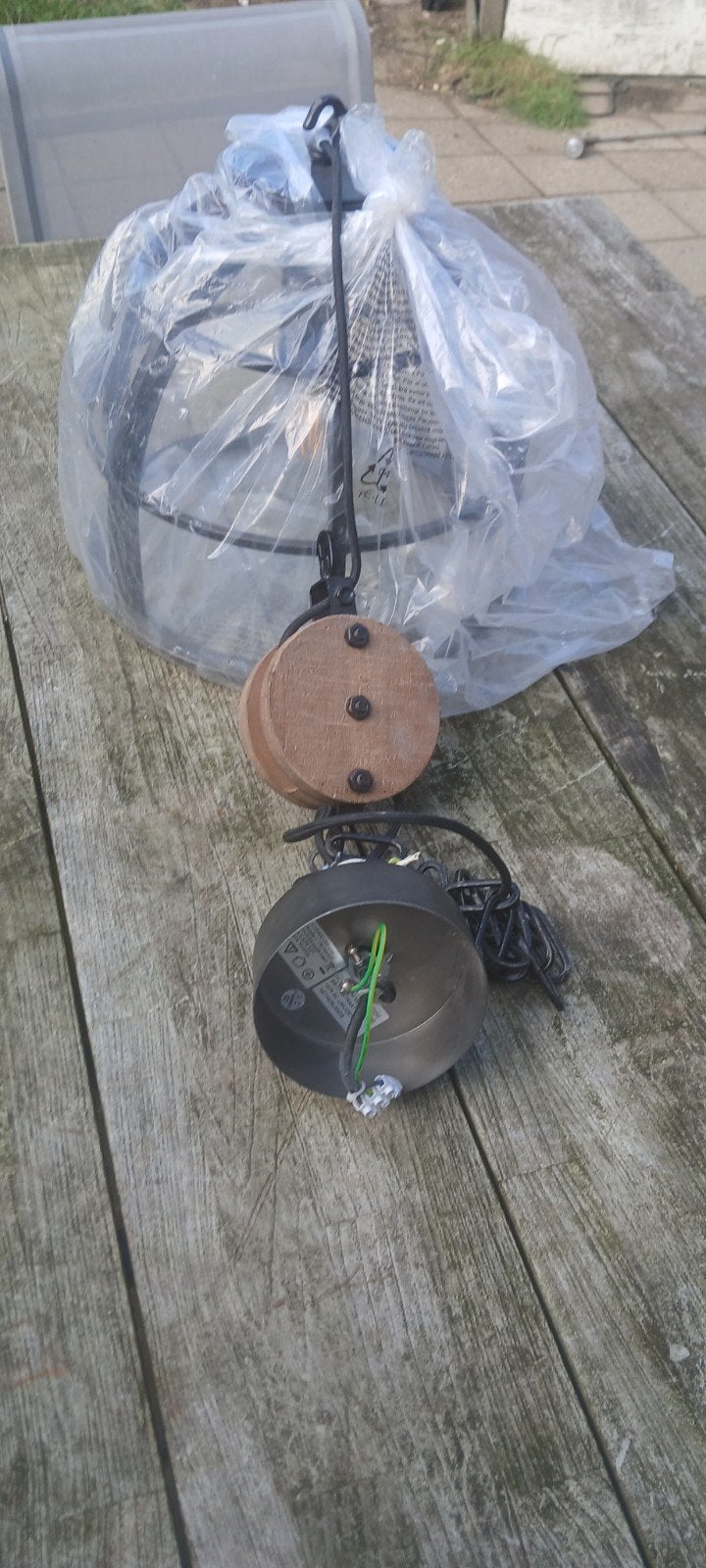 Nieuwe hanglamp met katrol en metalen frame, Huis en Inrichting, Ophalen, Industrieel, Landelijk, Nieuw, E27 (groot)