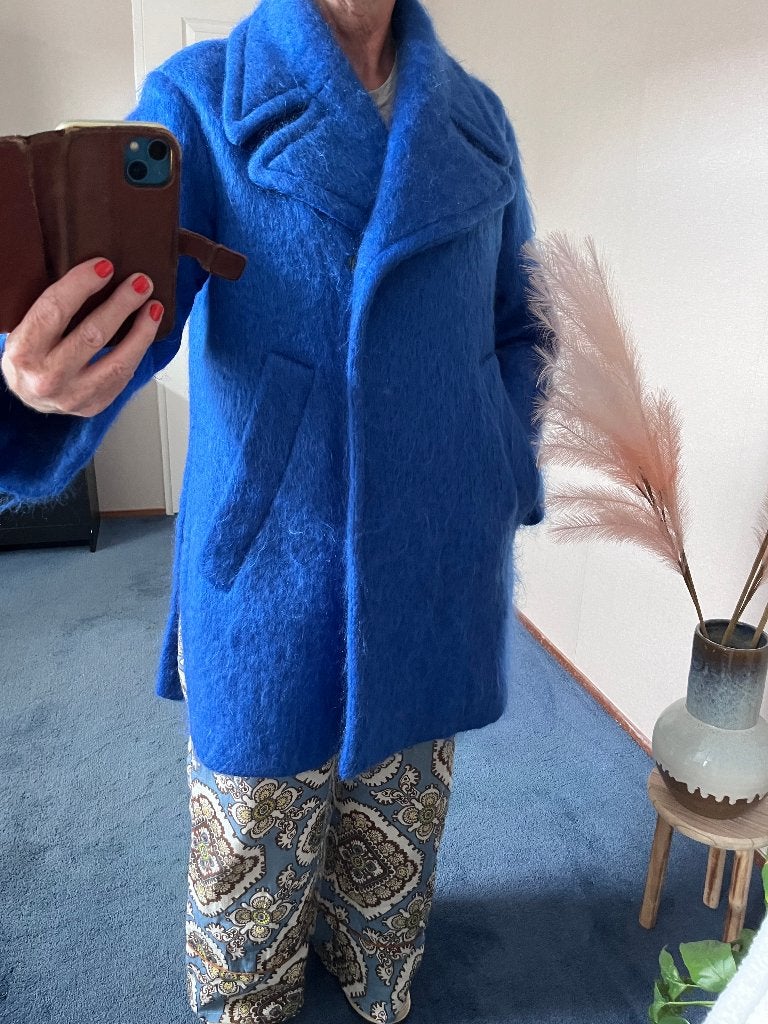 Prachtige Italiaanse kobaltblauwe mantel maat 44, Il Capottino, Blauw, Maat 42/44 (L), Nieuw