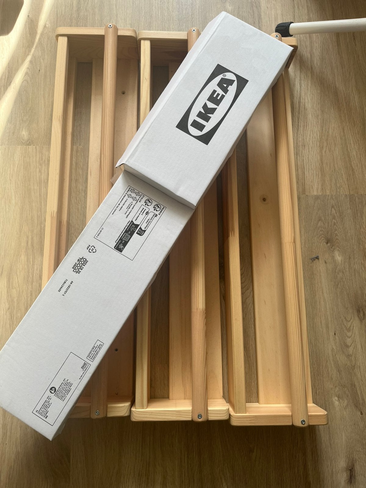 4x boekenplank Flisat Ikea, Ophalen, Zo goed als nieuw