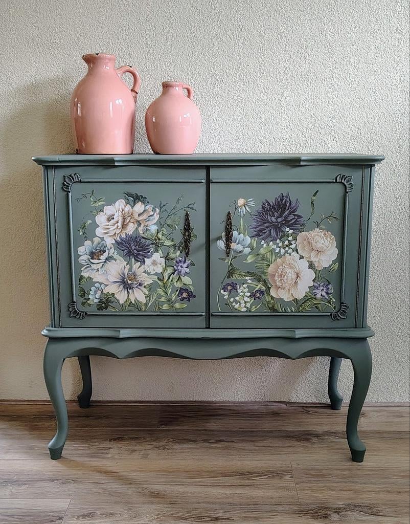 Stijlvol gerestyled Queen Anne kastje in oud groen, Huis en Inrichting, Kasten | Ladekasten, Ophalen, 50 tot 100 cm, Minder dan 100 cm