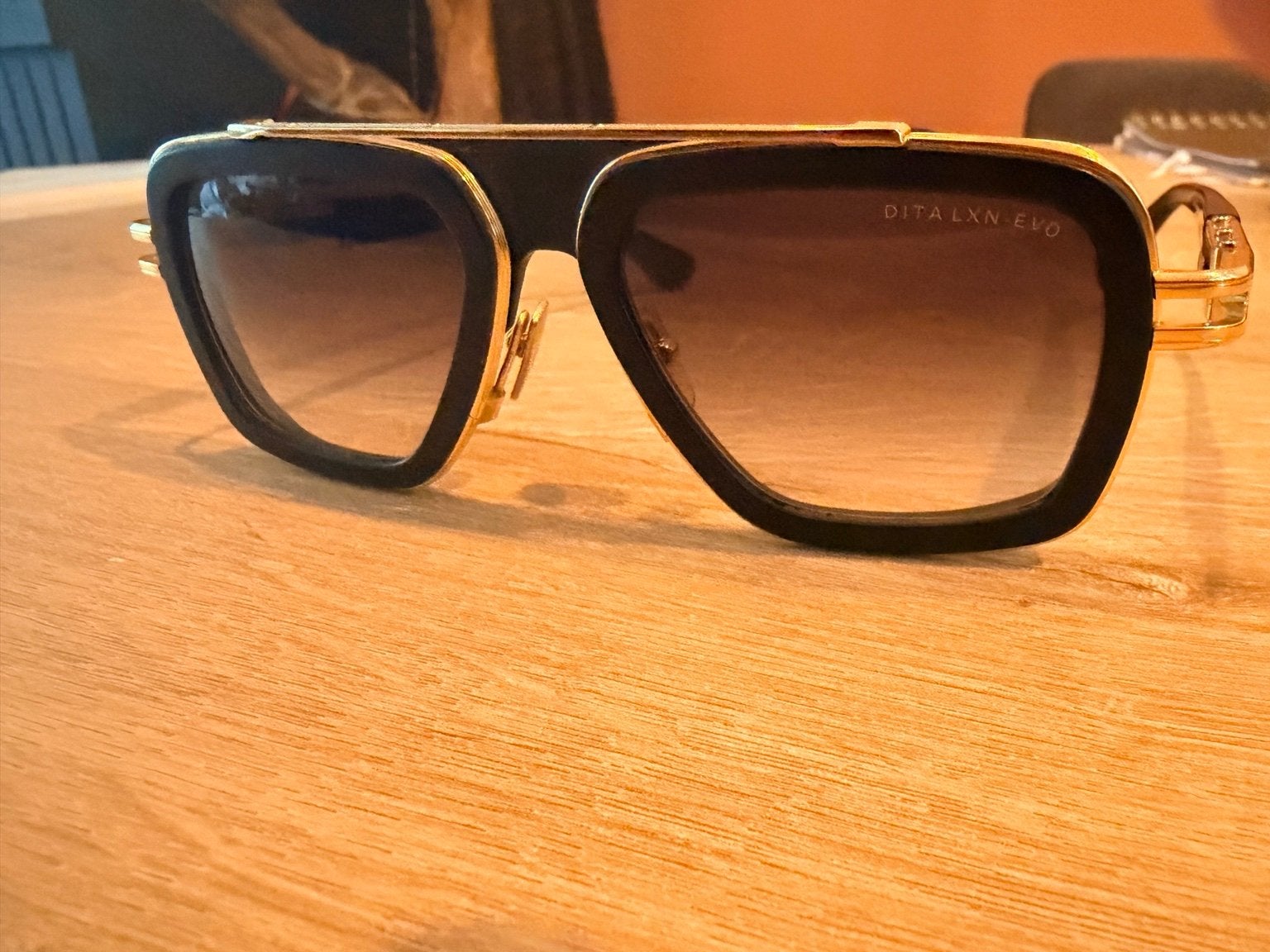 DITA LXN EVO Zonnebril (DTB403-A-01 BLK GLD), Zonnebril, Zwart, Zo goed als nieuw, Ophalen