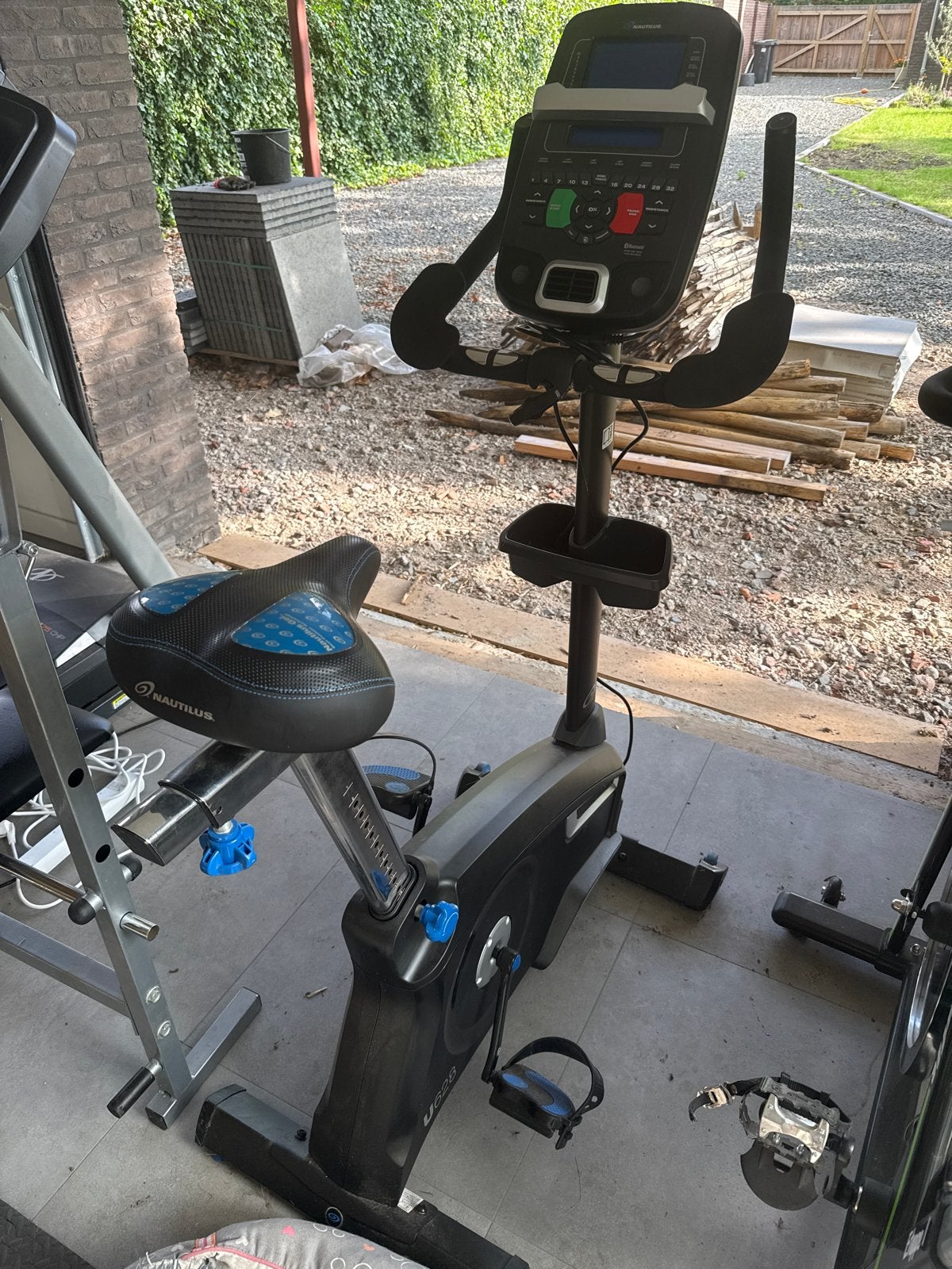 Nautilus Hometrainer - Mogelijk defect, Sport en Fitness, Ophalen, Gebruikt, Metaal, Benen