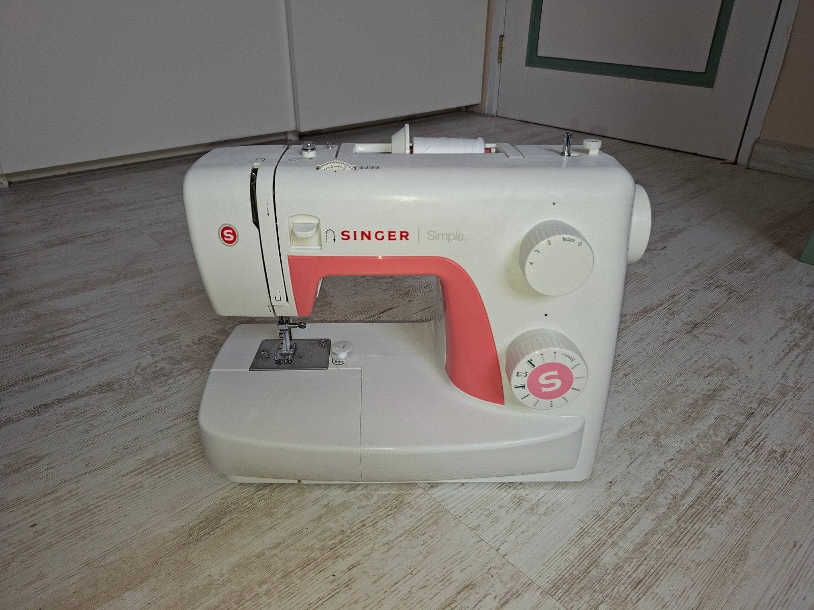 Singer Simple naaimachine - Perfect voor beginners!, Ophalen, Zo goed als nieuw, Naaimachine, Singer