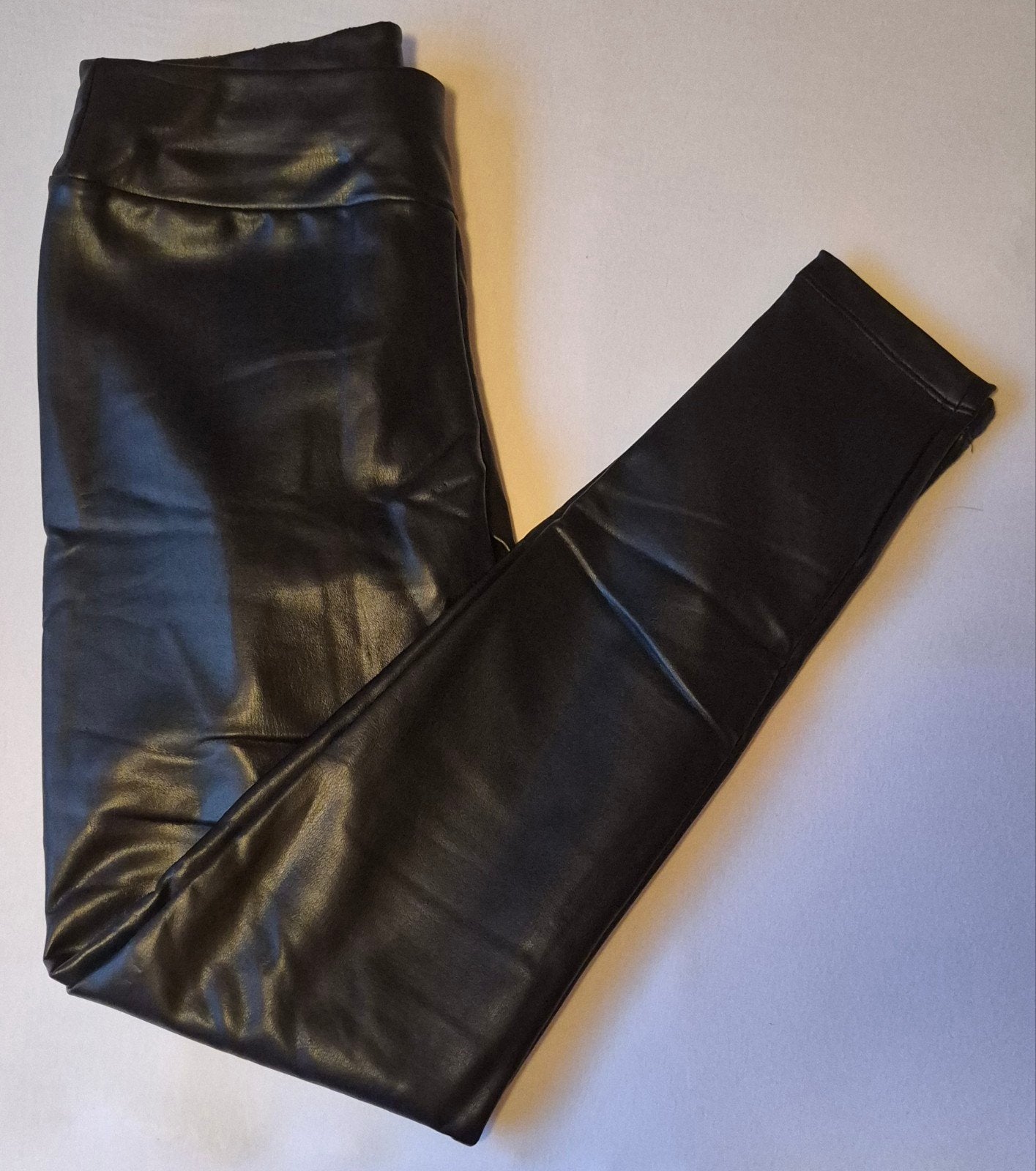 Nieuwe zwart nepleren legging XS, Kleding | Dames, Legging, Maat 36/38 (S), Zwart, Nieuw