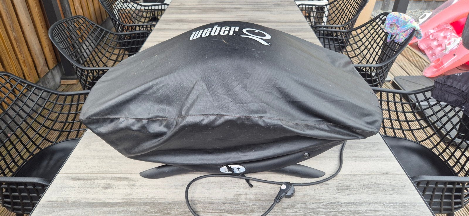 weber elektrische bbq Q2400, Tuin en Terras, Elektrische barbecues, Ophalen, Gebruikt