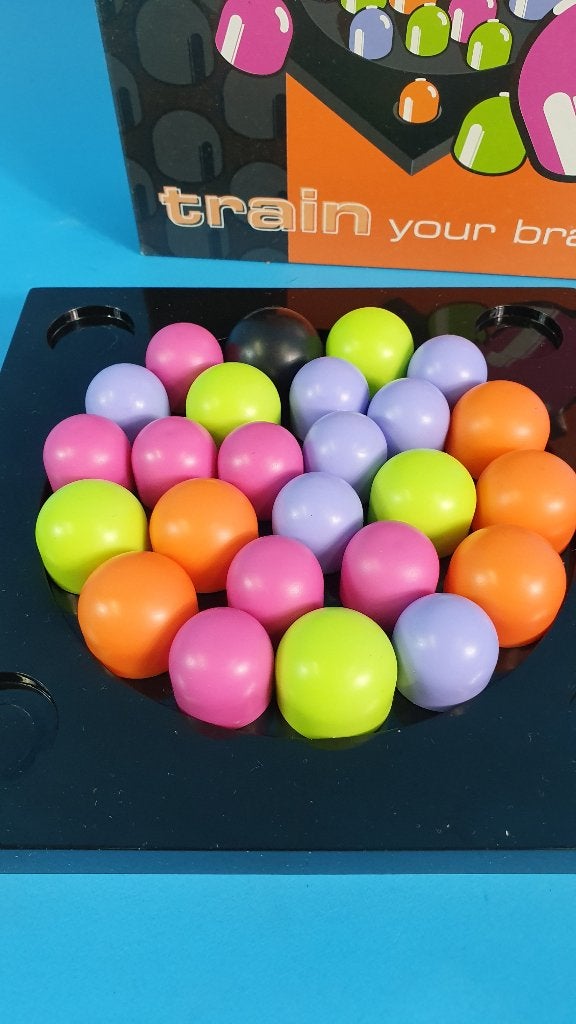 Crux 25 Train your Brain bordspel denkspel. 7A6, Hobby en Vrije tijd, Tweedehands verkoop, Tweedehands verkoop, Gebruikt, Ophalen of Verzenden