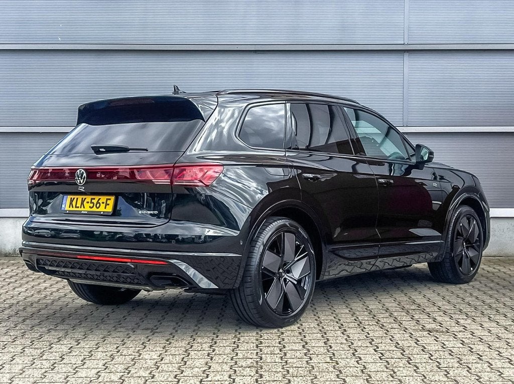 Volkswagen Touareg R 3.0 TSI eHybrid 462pk 4MOTION | SoH 100, Auto's, Volkswagen, Automaat, 12 maanden, 14 kWh, Gebruikt