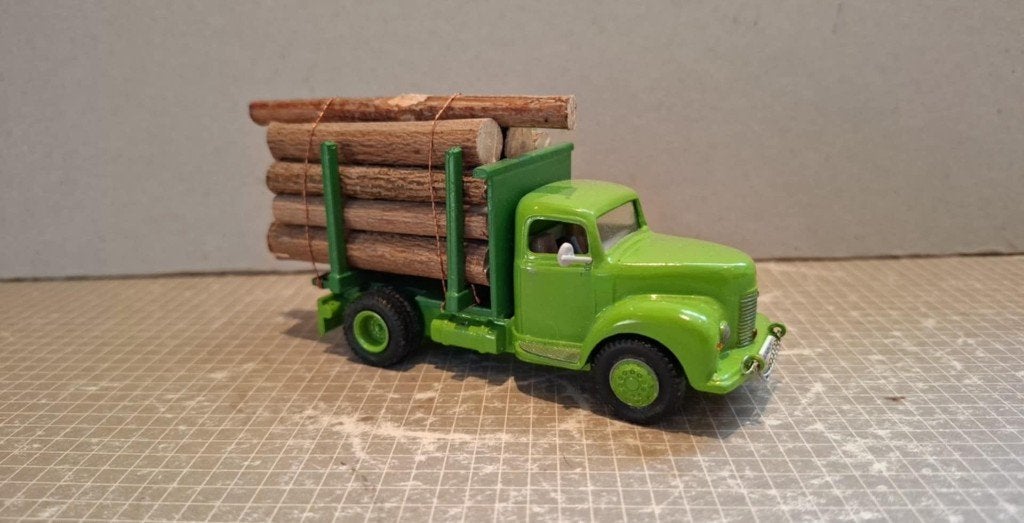 dinky commer houtwagen code 3, Ophalen of Verzenden, Zo goed als nieuw, Bus of Vrachtwagen, Corgi