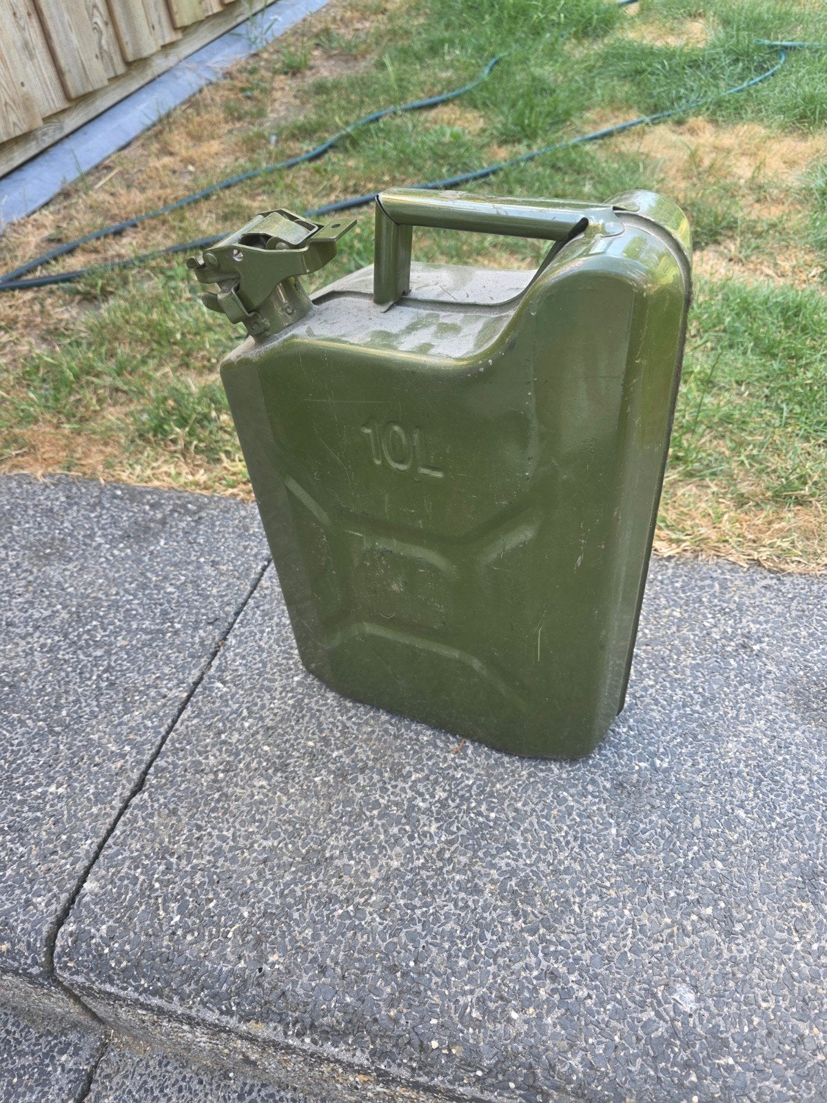 10 liter jerrycan voor benzine, Ophalen of Verzenden