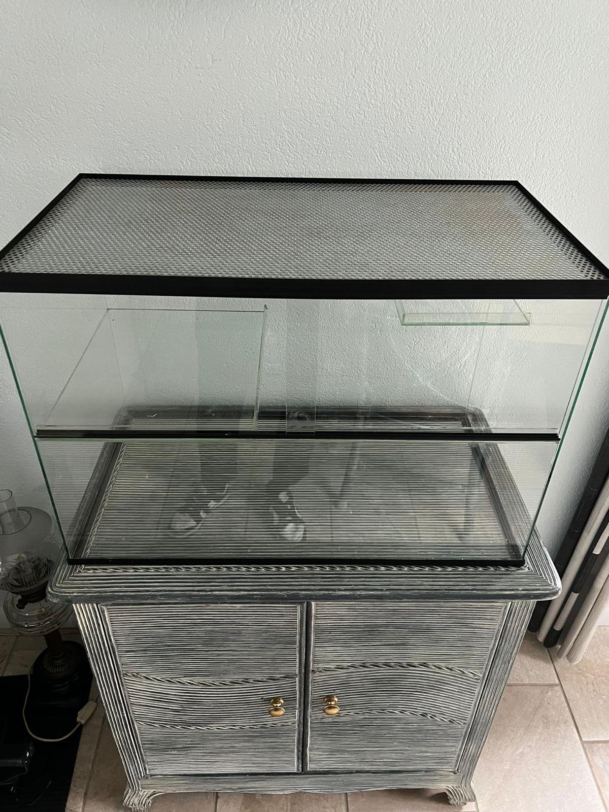 Knaagdier kooi en toebehoren., Dieren en Toebehoren, Knaagdieren en Konijnen | Hokken en Kooien, Kooi, Gebruikt, Minder dan 75 cm