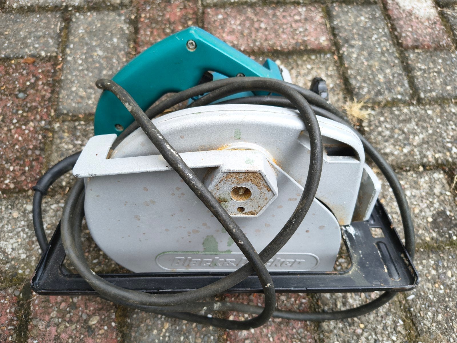 Black & Decker Cirkelzaag - Gebruikt maar functioneel, Ophalen, Gebruikt, Cirkelzaag, 600 tot 1200 watt
