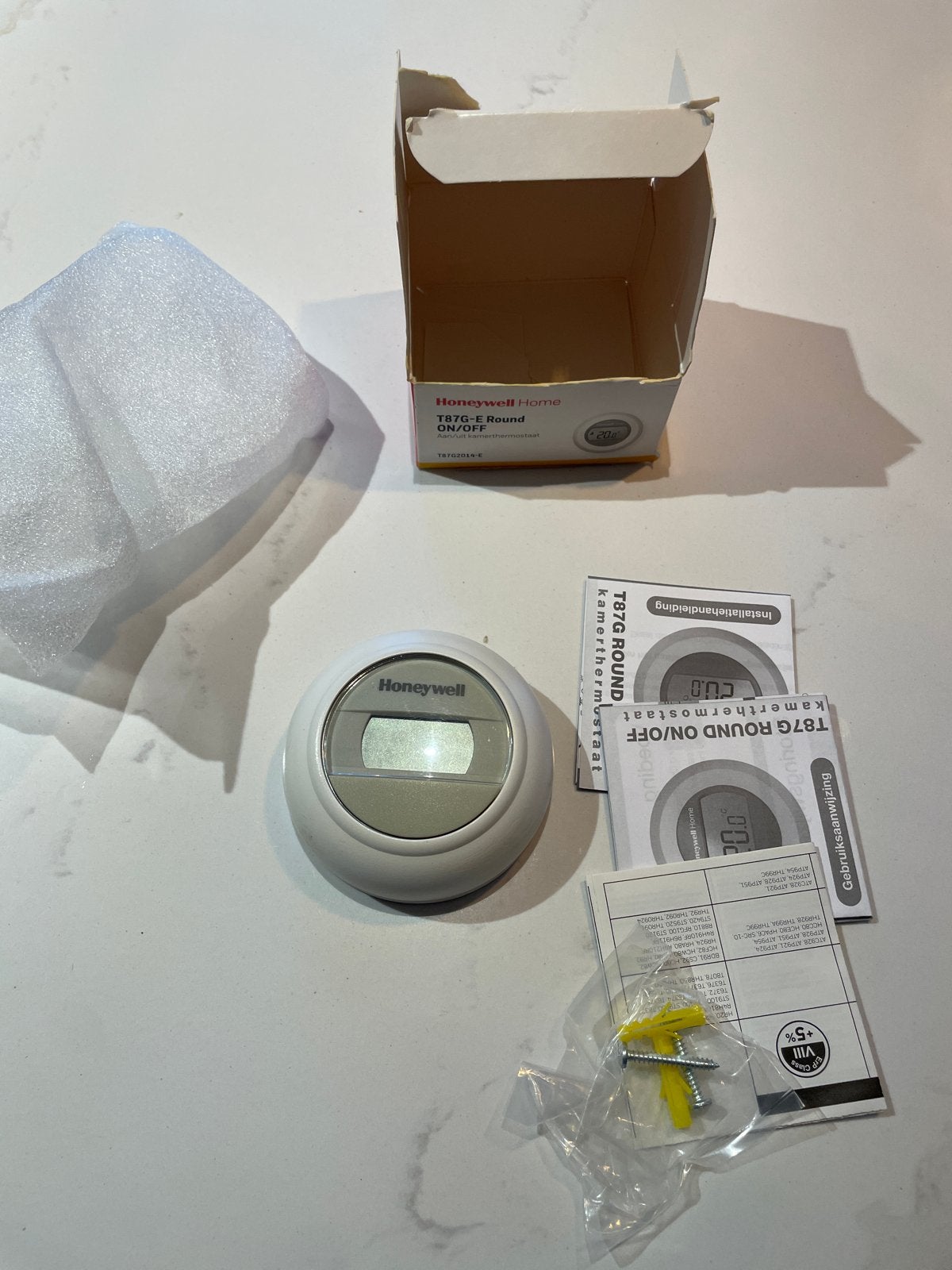 Honeywell Home T87G-E Round ON/OFF Kamerthermostaat, Ophalen of Verzenden, Gebruikt
