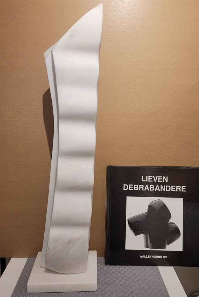 Lieven DEBRABANDERE, deining in steen, Ophalen, 50 - 100 cm, Beeld, Abstract