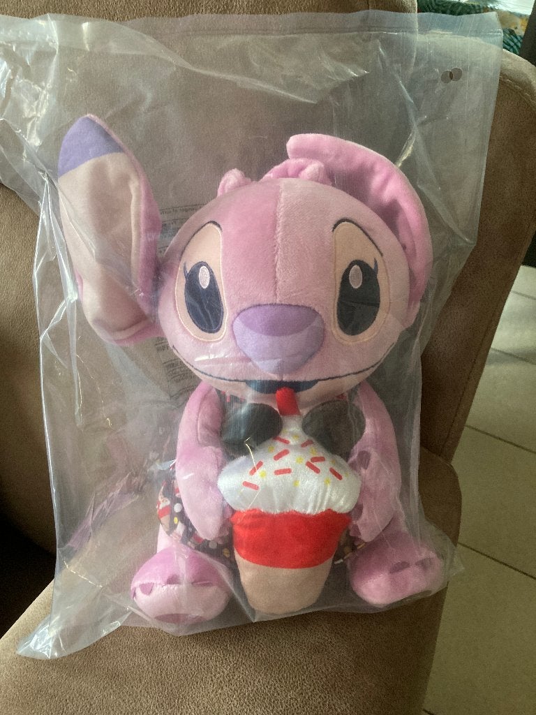 Nieuwe Angel ( Disney ) knuffel attacks snacks 5 Ice Cream, Verzamelen, Ophalen of Verzenden, Overige figuren, Nieuw, Knuffel