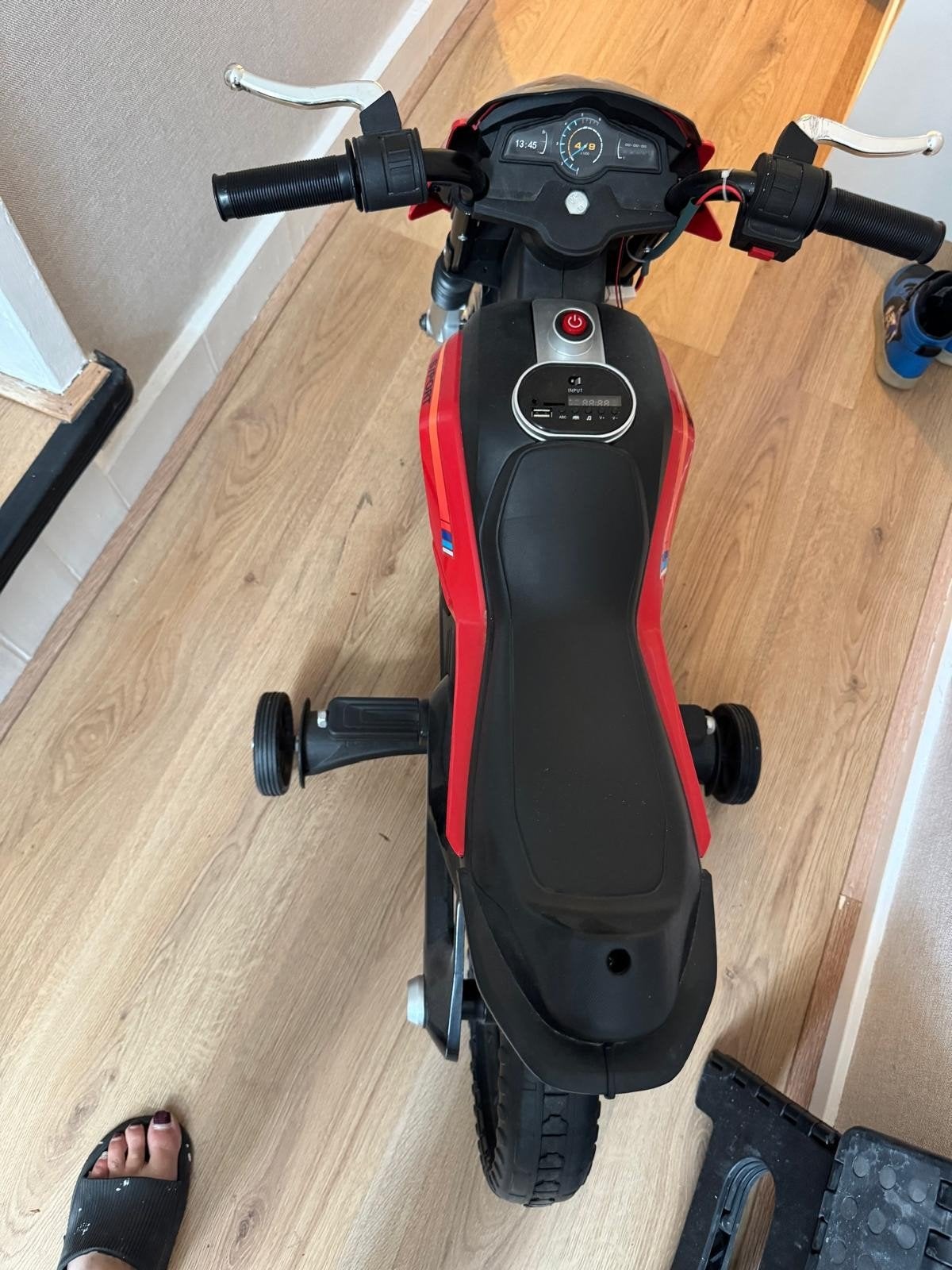 Elektrische Kindermotorfiets met zijwieltjes, Ophalen, Gebruikt, Overige typen