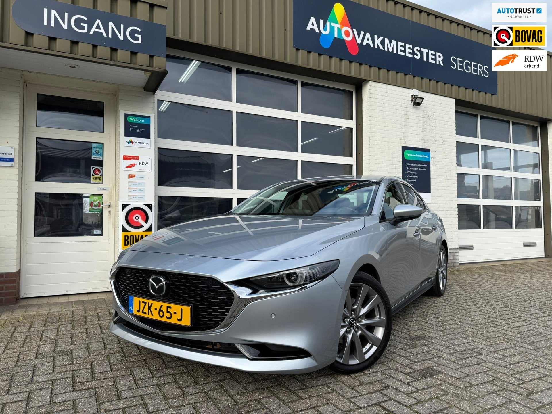 Mazda 3 2.0 e-SkyActiv-G M Hybrid 122 Luxury|Apple carplay|, Auto's, Mazda, 1998 cc, Gebruikt, 4 cilinders, 122 pk