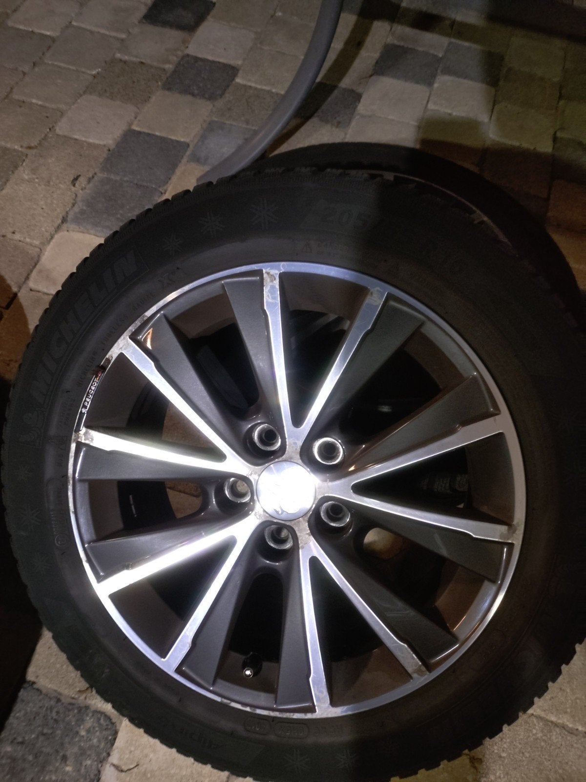Peugeot 308 velgen met Michelin winterbanden 205/55/R16, Auto-onderdelen, Ophalen, Gebruikt, 16 inch, Banden en Velgen