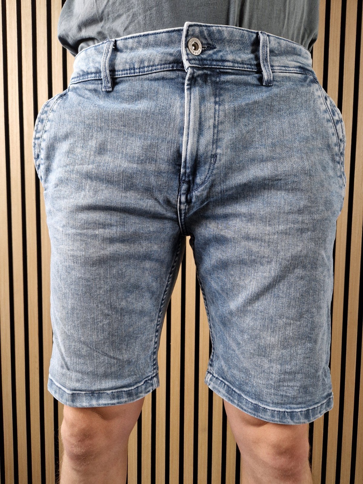 Stijlvolle Chasin' blauwe denim shorts voor heren, Kleding | Heren, Spijkerbroeken en Jeans, Onbekend, Blauw, W32 (confectie 46) of kleiner