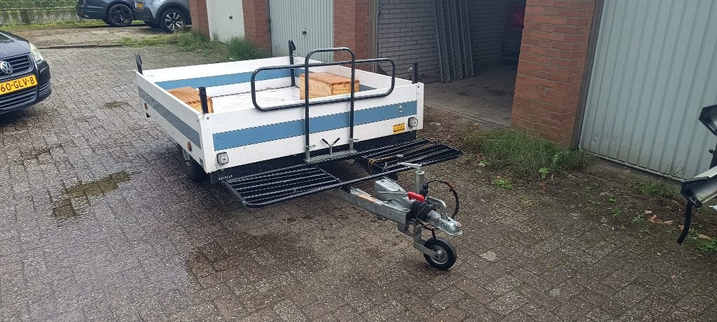 Foto 2 van Scootmobiel aanhanger met oprijplaten en oplooprem
