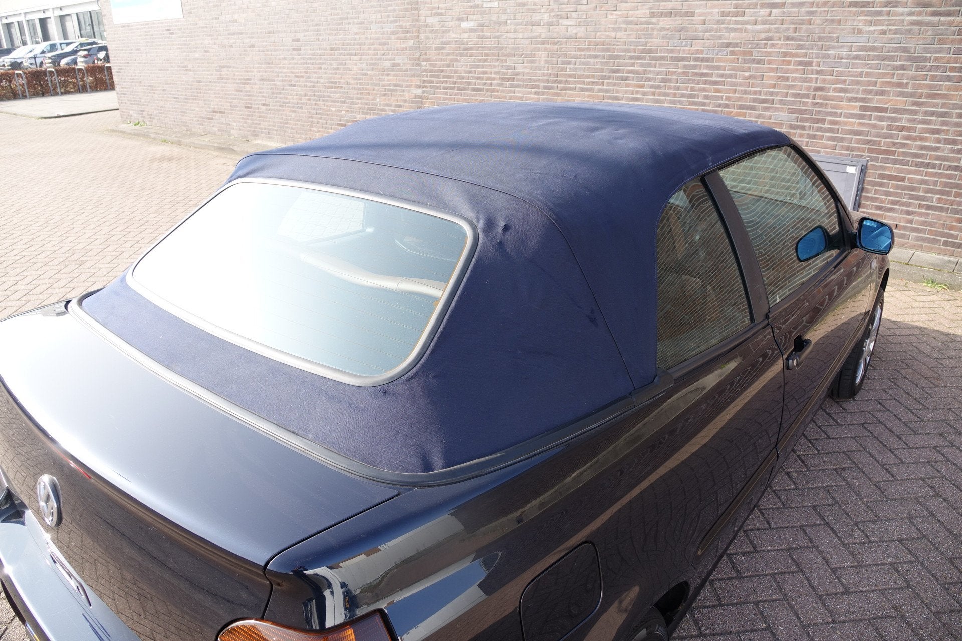 Volkswagen Golf Cabriolet 1.8 Highline, blauwe stoffen elekt, foto 11