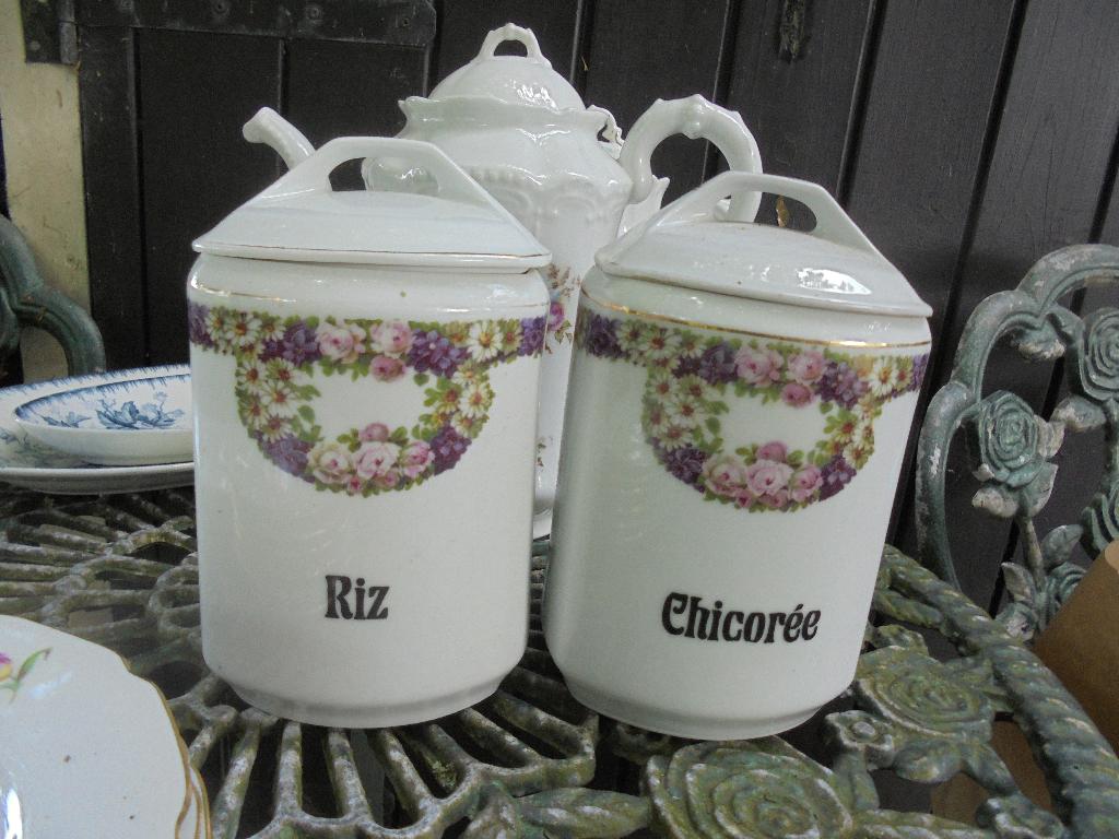 2 x Voorraadpot Chicoree en Riz met roze roosjes rand, Ophalen of Verzenden