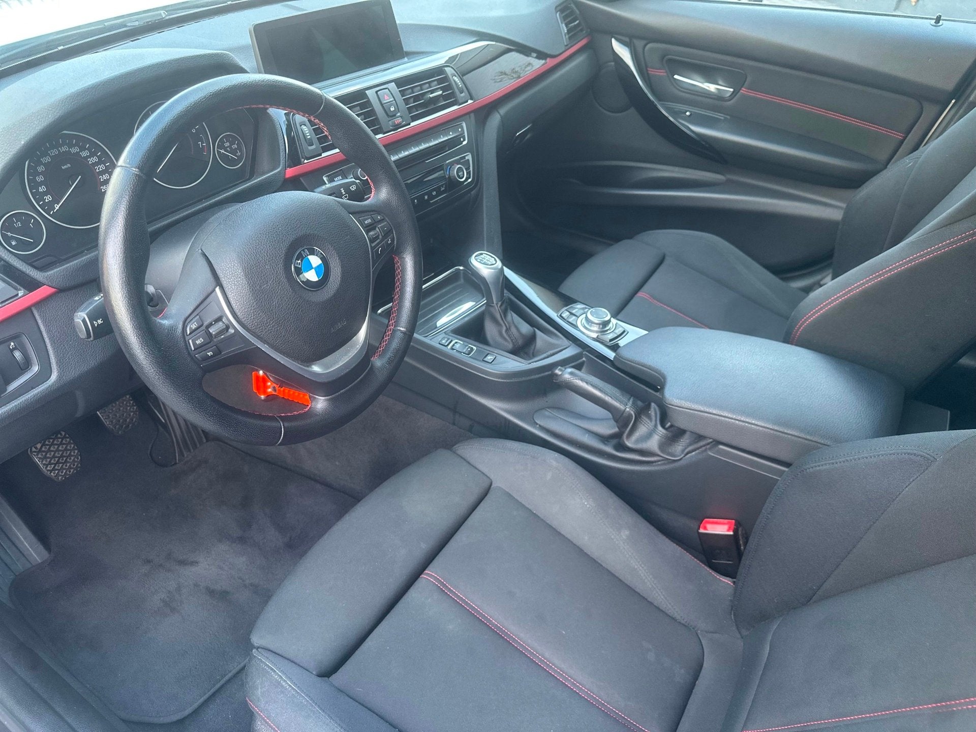 BMW 3-serie 316i | SPORTLINE | NAVI | XENON | CLIMA |, 1360 kg, Dealer onderhouden, Gebruikt, 4 cilinders