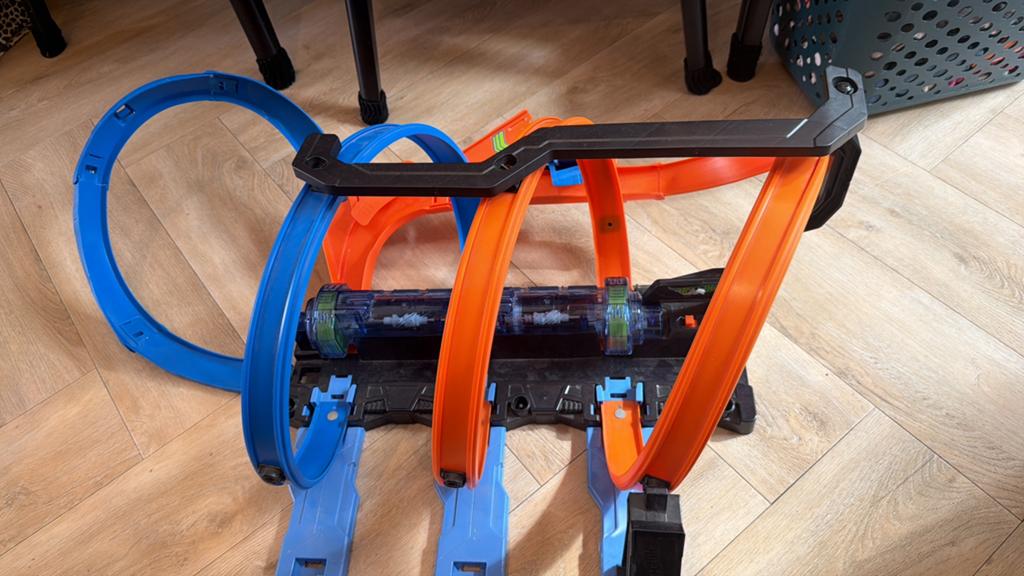 Hotwheels looping baan, Ophalen, Zo goed als nieuw, Hot Wheels, Met looping