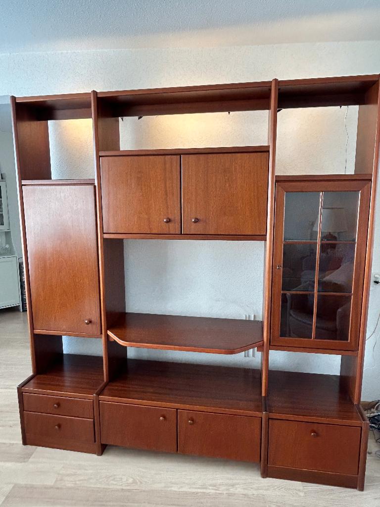 Hülsta wandkast/tv kast, Huis en Inrichting, Ophalen, Met deur(en), 200 cm of meer, 150 tot 200 cm