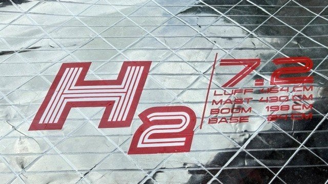 Foto 15 van VAARKLAAR: Tabou Rocket 125L met 3 Zeilen - 2 Masten - Giek