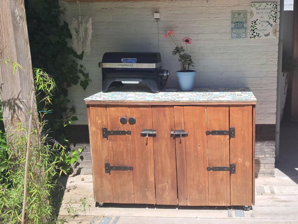 Buitenkeuken blok., Tuin en Terras, Buitenkeukens, Ophalen, Houtskool