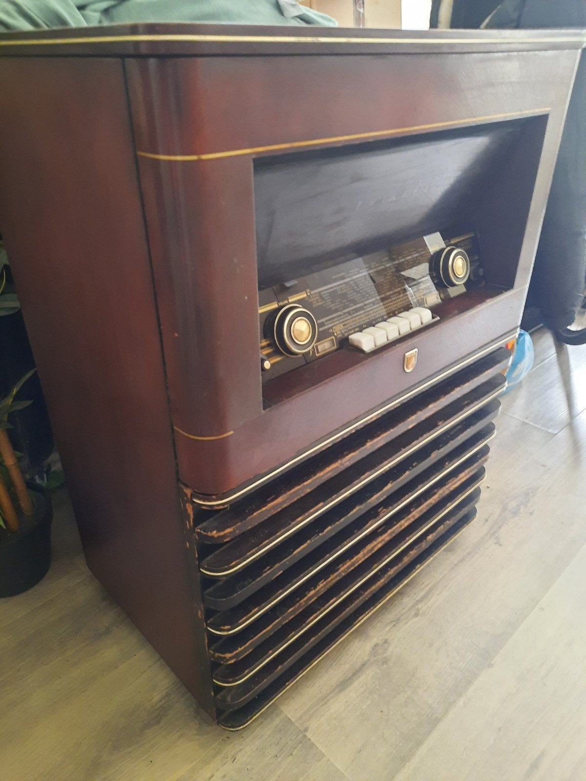 oude Philips meubelradio (Vintage), Ophalen