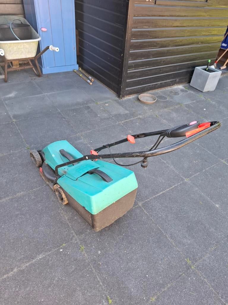 Bosch ARM 3200 elektrische grasmaaier, Ophalen, Cirkelmaaier, Gebruikt, Elektrische grasmaaier