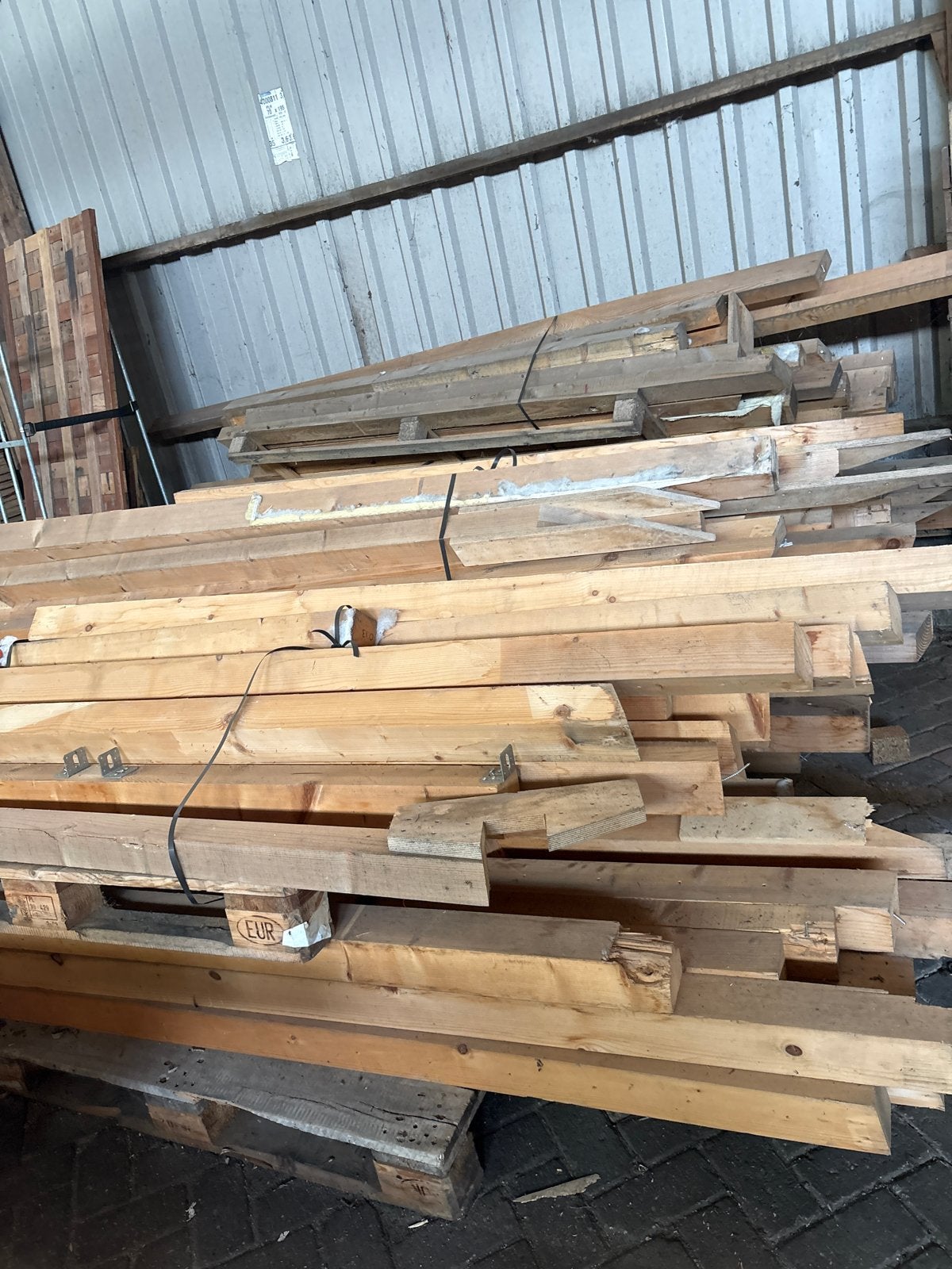 Restpartij hout - diverse balken, Ophalen, Gebruikt, Balk, Overige houtsoorten