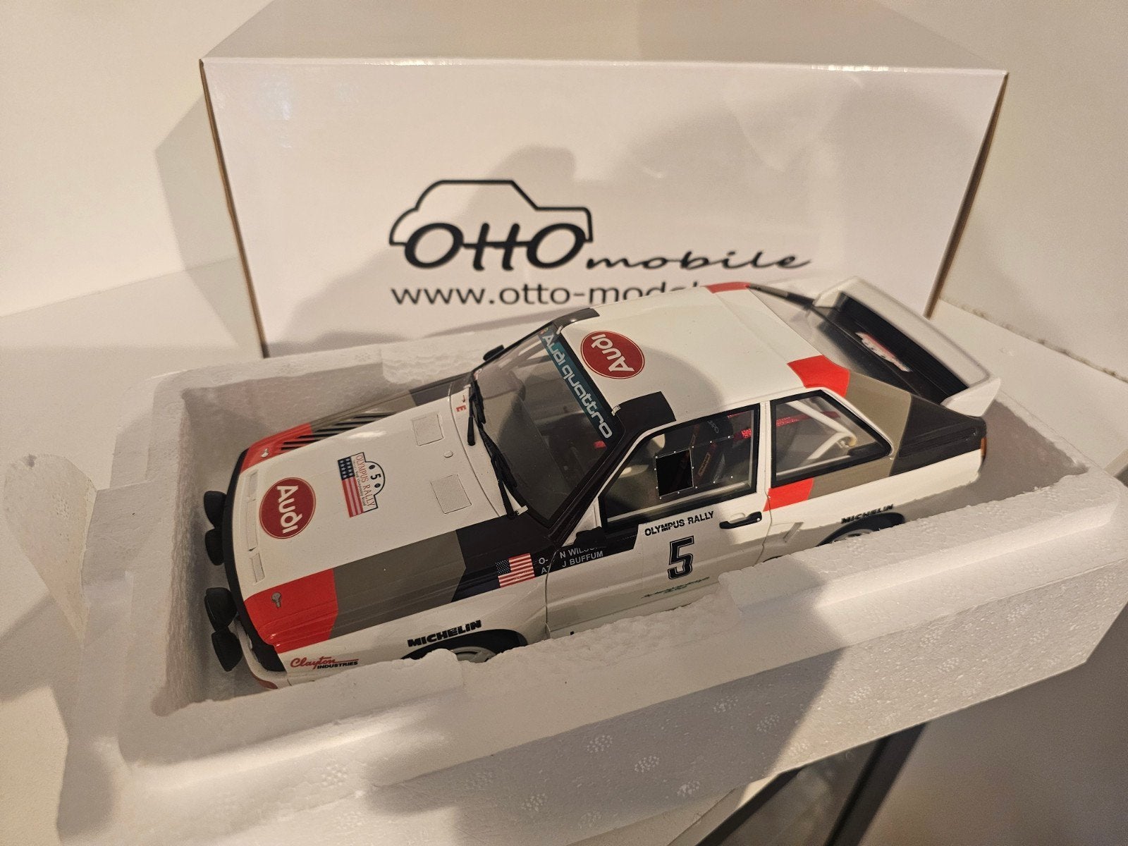 OTTOMOBILE OT1159 Audi Sport Quattro Olympus Rally 1:18, Ophalen of Verzenden, Zo goed als nieuw, Auto, OttOMobile