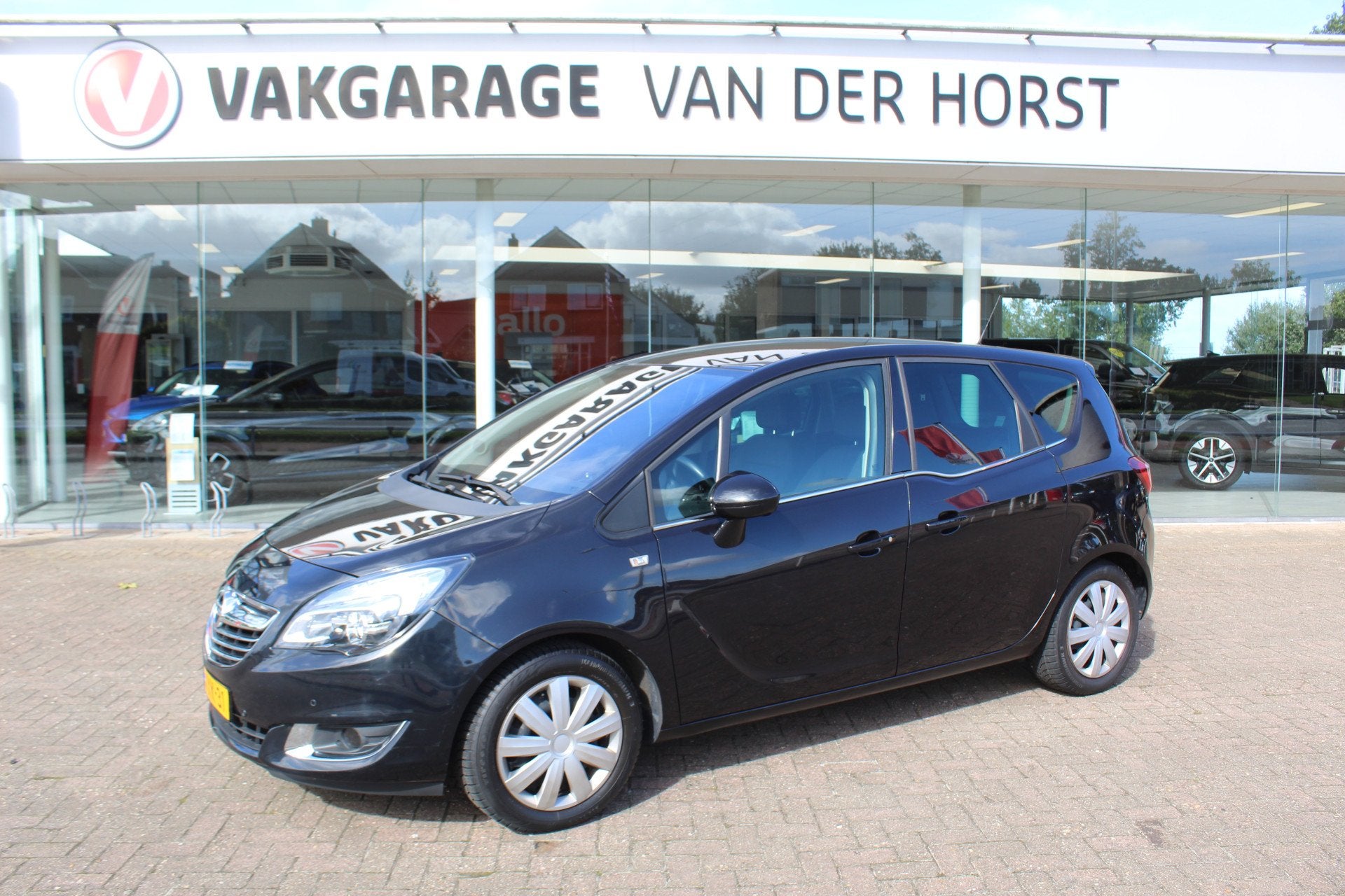 Opel Meriva 1.4 Turbo Cosmo , 120pk Airco ,Cruise control ,, 12 maanden, Gebruikt, 4 cilinders, Zwart