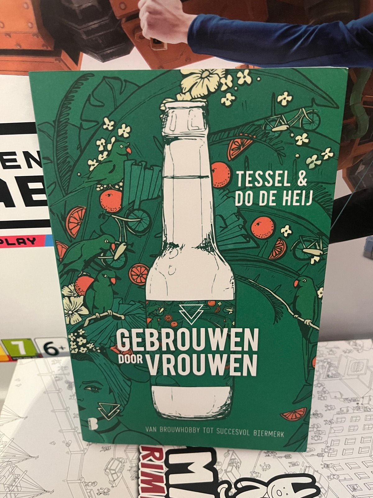 Gebrouwen door Vrouwen: Van Brouwhobby tot Succesvol Biermer, Ophalen of Verzenden, Zo goed als nieuw, Overige onderwerpen