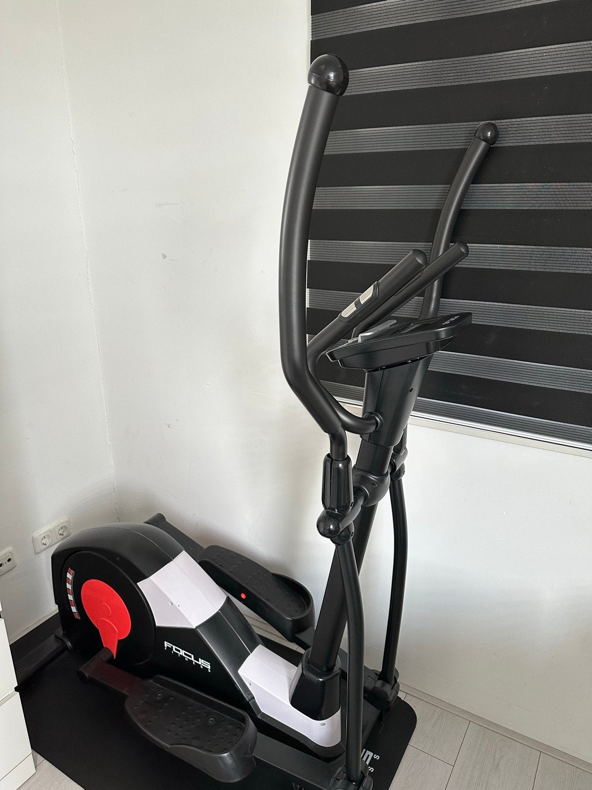 Focus Fitness Crosstrainer - Zo goed als nieuw, Ophalen, Armen, Zo goed als nieuw, Crosstrainer