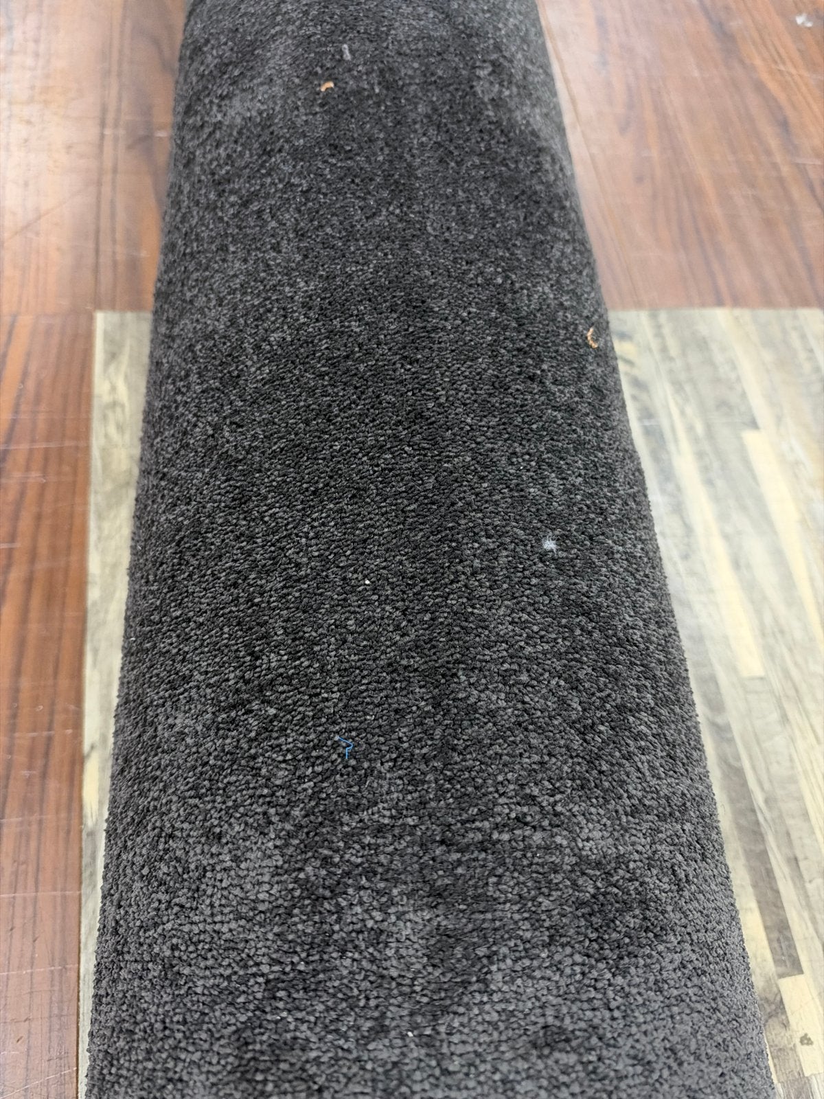 ‼️Opruiming‼️nieuw‼️Coupon Antraciet Tapijt op Rol - 2.85x4m, Ophalen, Nieuw, Grijs