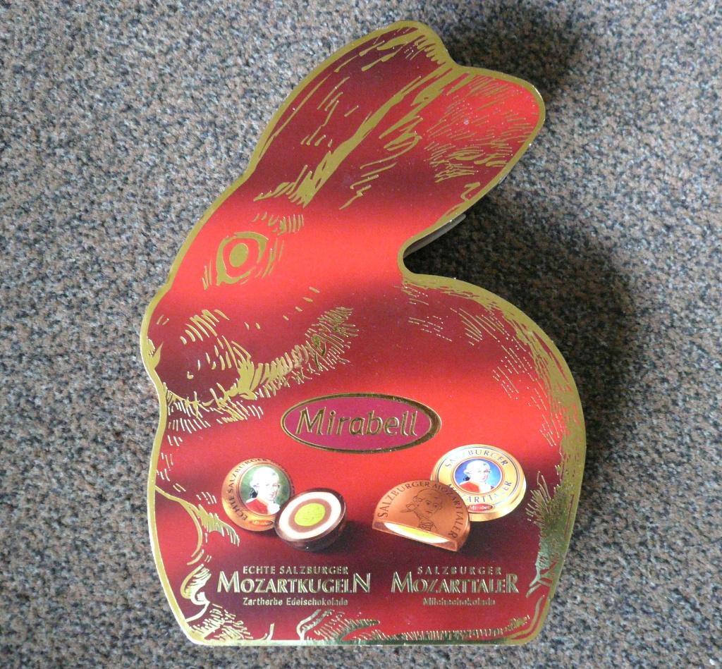 PAASHAAS chocolade verpakking Mirabell Mozart kugeln Pasen, Ophalen of Verzenden, Gebruikt