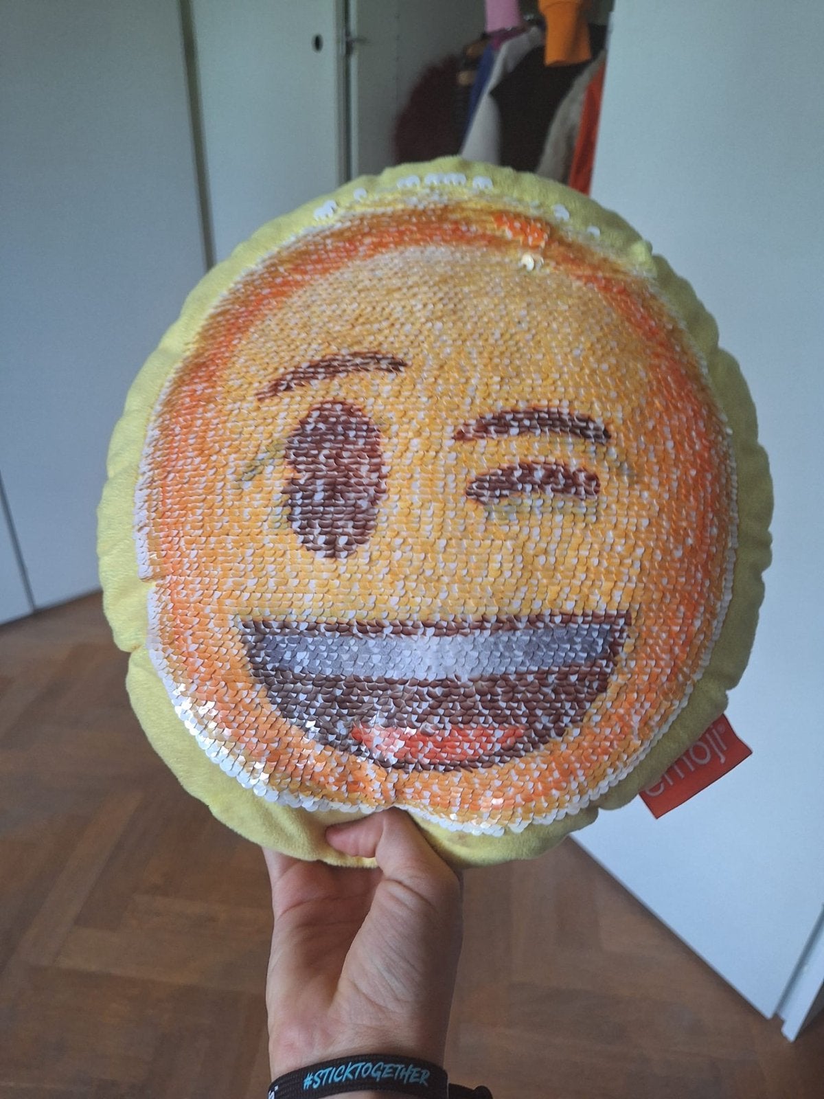 Emoji Kussen met Omkeerbare Pailletten - Knipoog & Lachend, Ophalen, Overige merken, Gebruikt, Rond