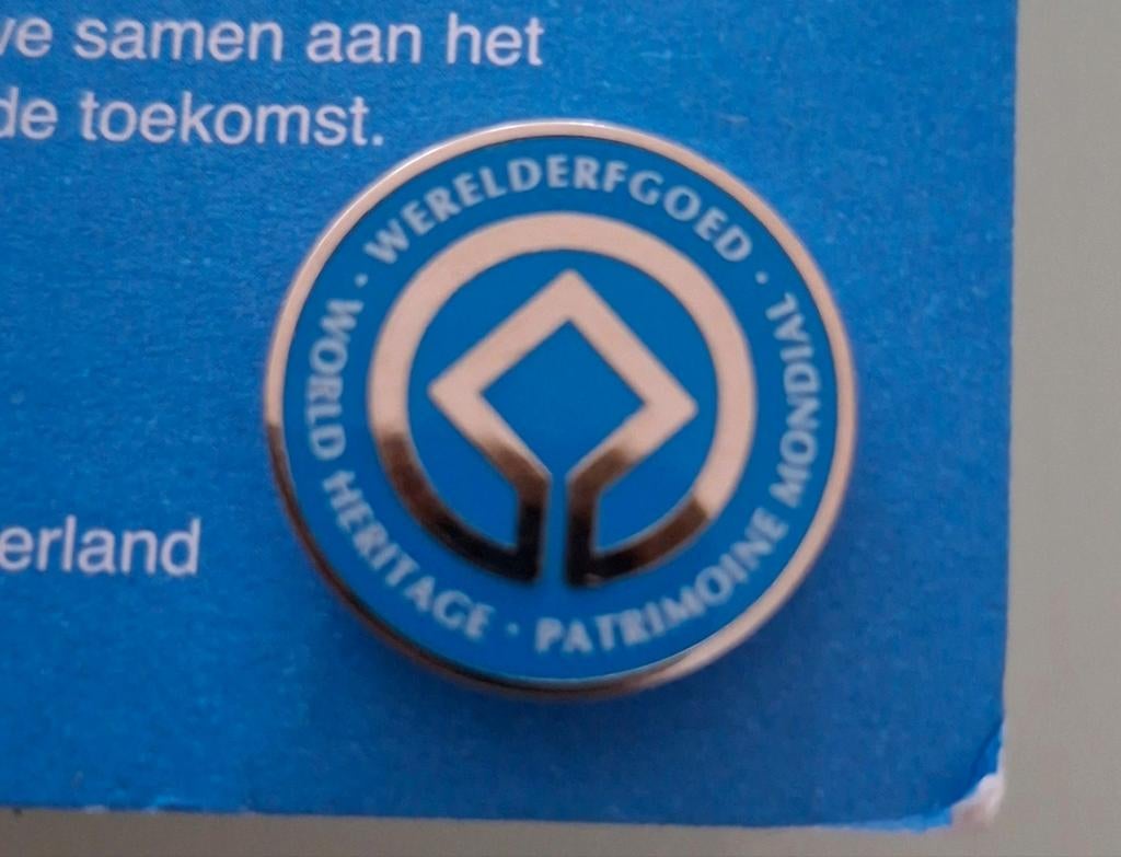 UNESCO Werelderfgoed Pin - 50 Jaar Verdrag, Ophalen of Verzenden