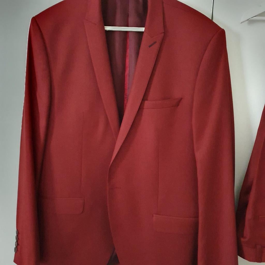 Wijnrood Herenkostuum, Kleding | Heren, Kostuums en Colberts, Ophalen of Verzenden, Nieuw, Maat 52/54 (L), Rood