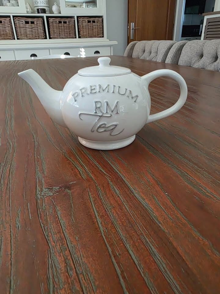 Riviera Maison Premium RM Tea theepot + suiker- en melkset, Ophalen, Nieuw, Porselein