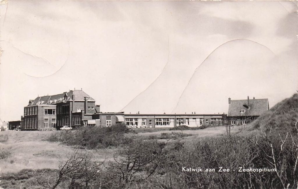703-351-033 Katwijk aan Zee Zeehospitium, Verzamelen, Ansichtkaarten | Nederland, Verzenden, Voor 1920, Zuid-Holland