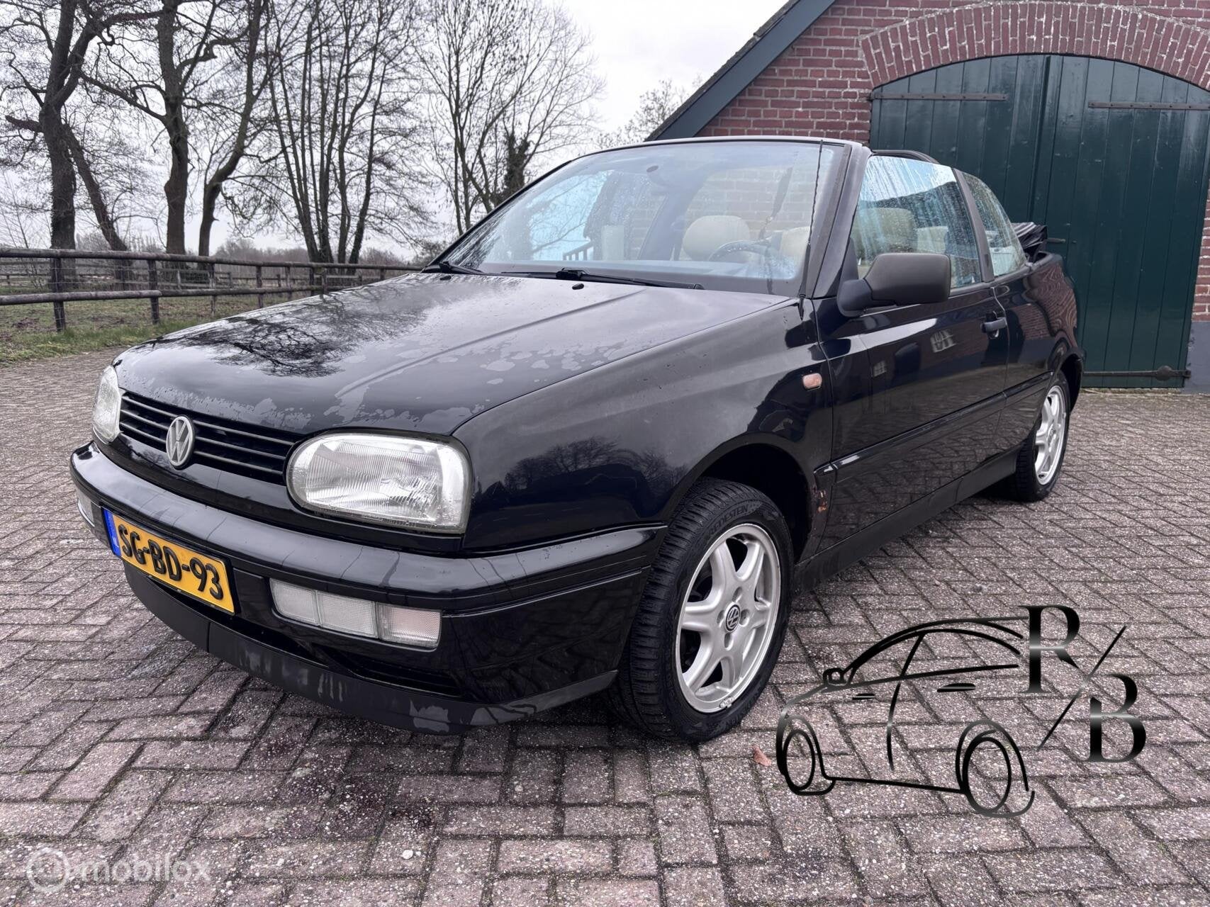 Volkswagen Golf Cabrio 1.8 INRUILKOOPJE VOOR DE LIEFHEBBER, Gebruikt, Beige, 4 cilinders, Cabriolet