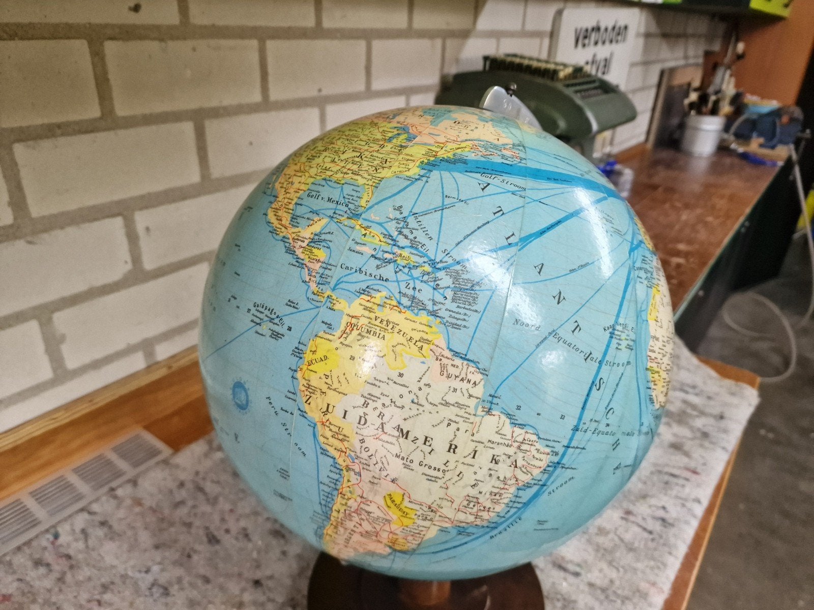 Verlichte Wereldbol 30cm Doorsnede - Vintage Design, Ophalen of Verzenden, Verlicht